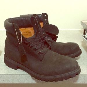 ONE DAY SALE Men's Timberland Boots
